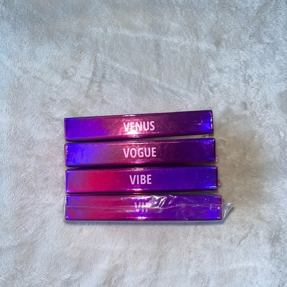 Glamnetic bundle - Picture 10 of 10